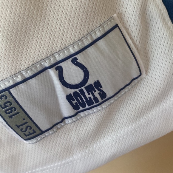 Colts Woman’s Jersey #12 Andrew Luck - Picture 4 of 10